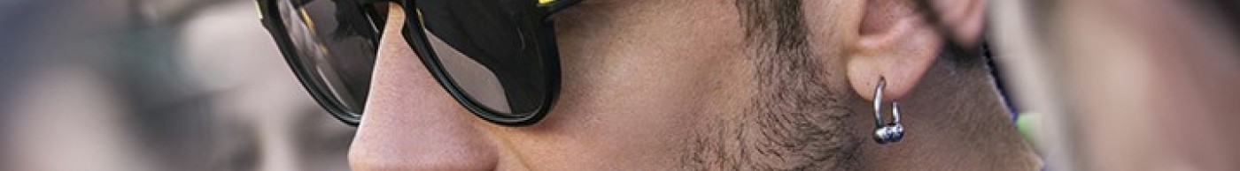 Oakley Latch™ Valentino Rossi Signature Series Oakley Latch™ Valentino Rossi Signature Series
