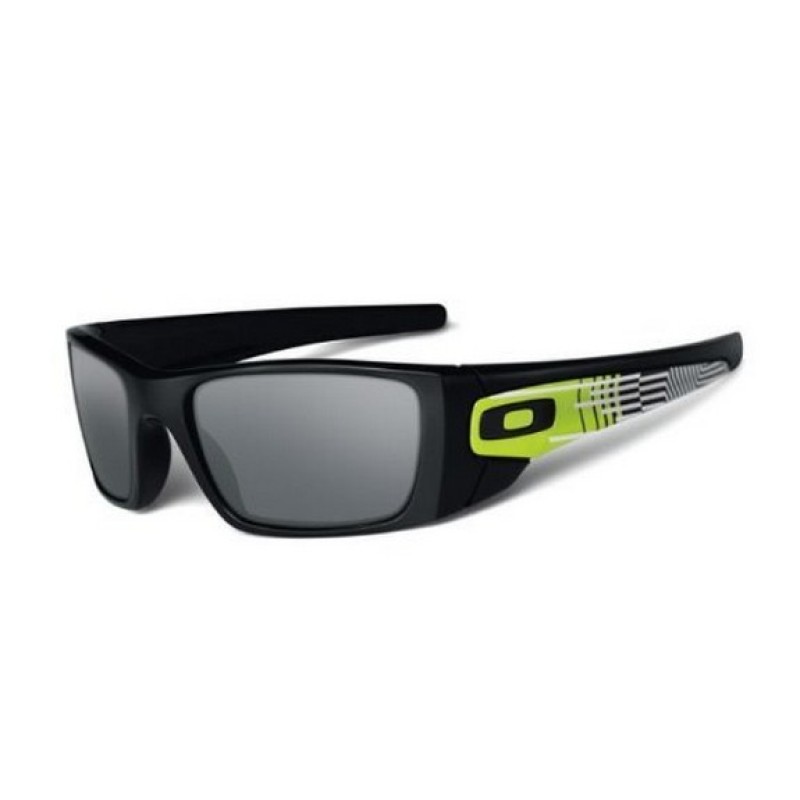 Oakley Fuel Cell OO 9096 57 Polished Black Douce Coupe'